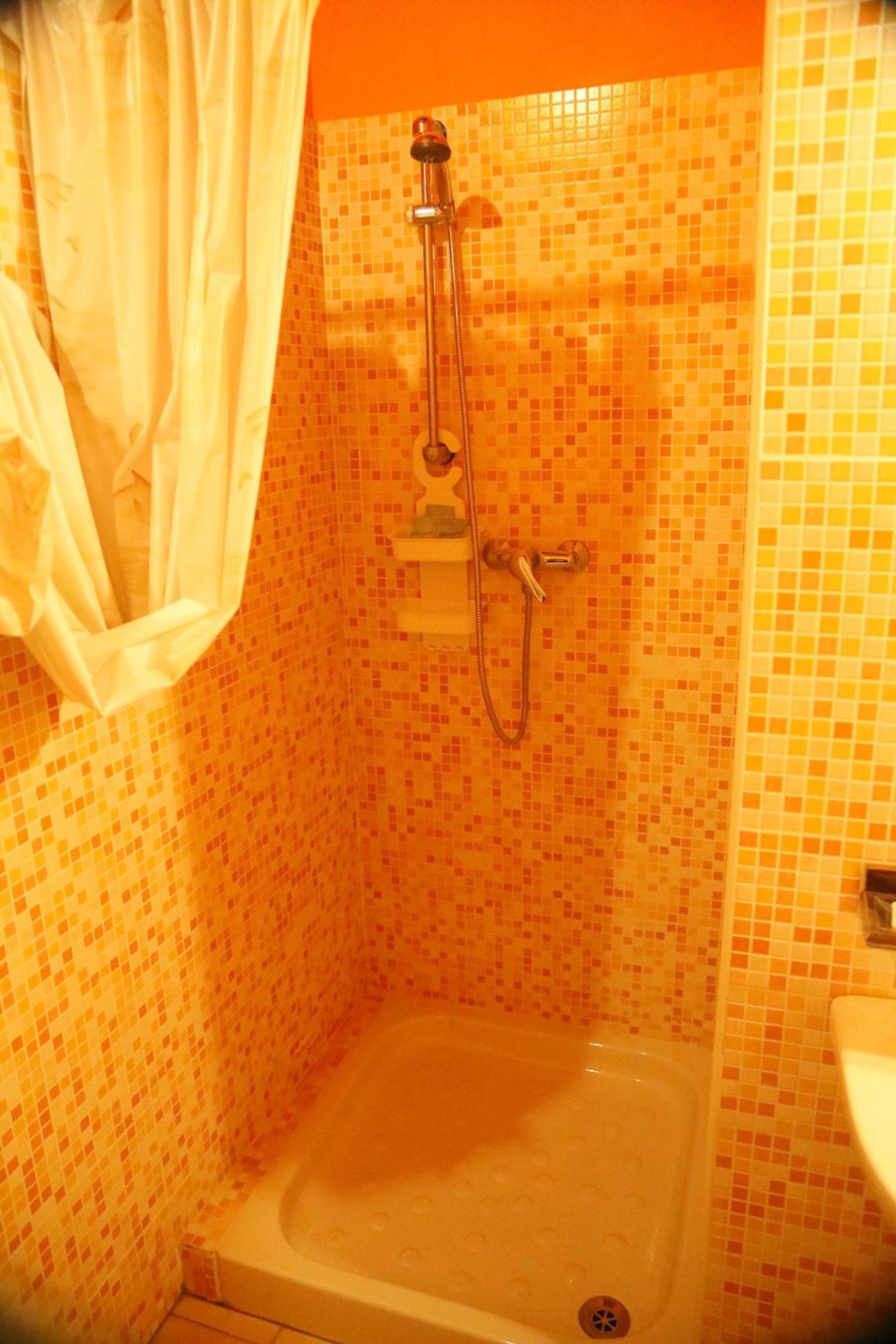 カリアーティ Al Grande Gelsoヴィラ 部屋 写真