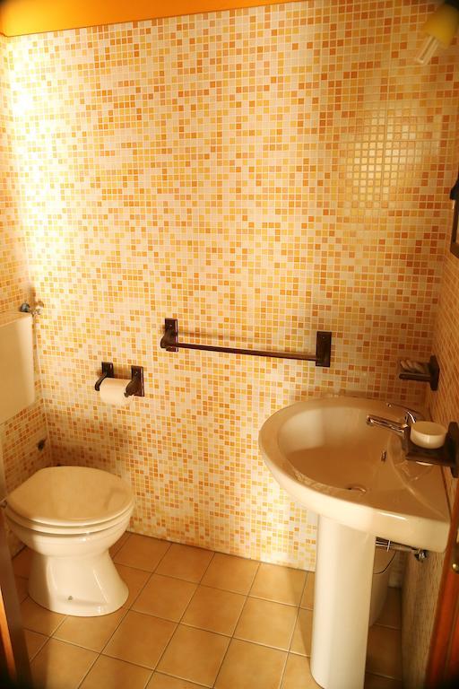 カリアーティ Al Grande Gelsoヴィラ 部屋 写真